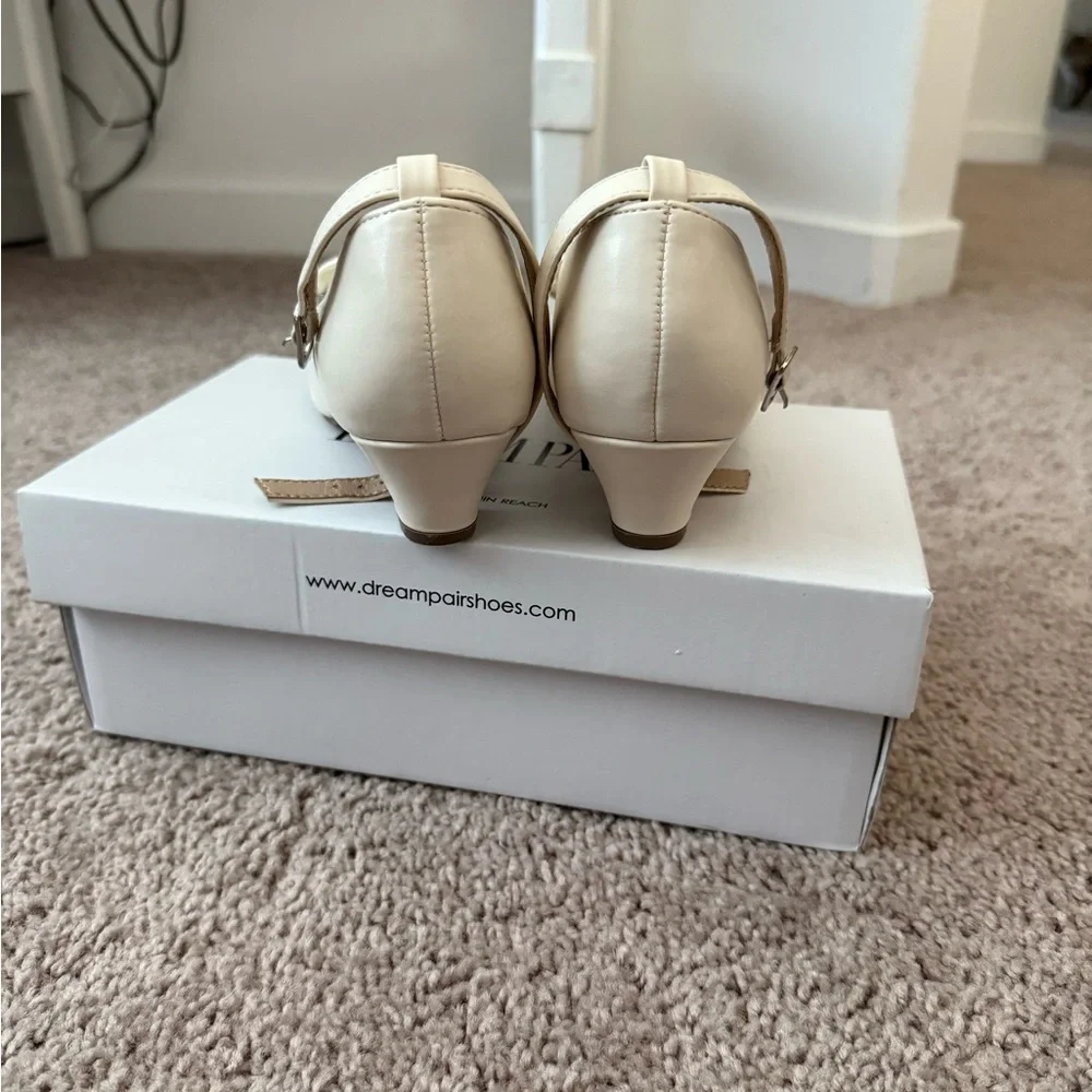 Dream Pairs Girls Cream Peep Toe Shoes